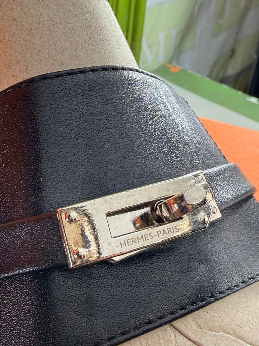 Hermes Paris Leather Calfskin & Kelly Buckle Sliders Size 9 GBP 1150 - 4