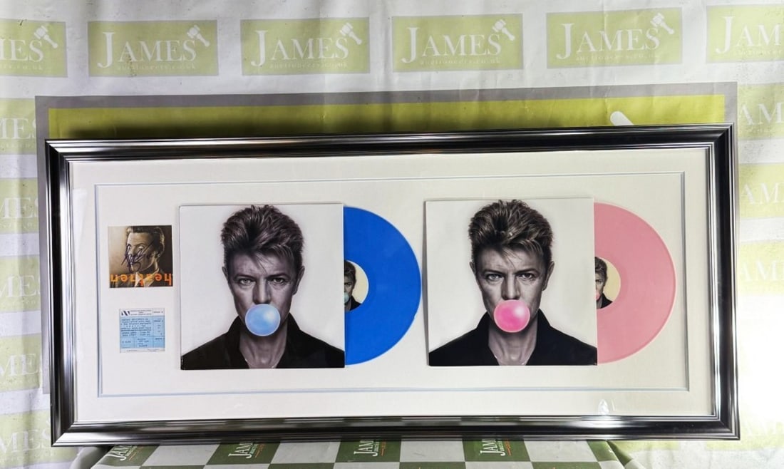 David Bowie One Of A Kind Signed Cd/Vinyl Pop Framed Montage: DAVID BOWIE: Two limited edition LPs on coloured vinyl to include 'Best Of Live Volume One' on pink vinyl (Reel To Reel Music Company ART19) and 'Best Of Live Volume Two' on blue vinyl (Reel To Reel