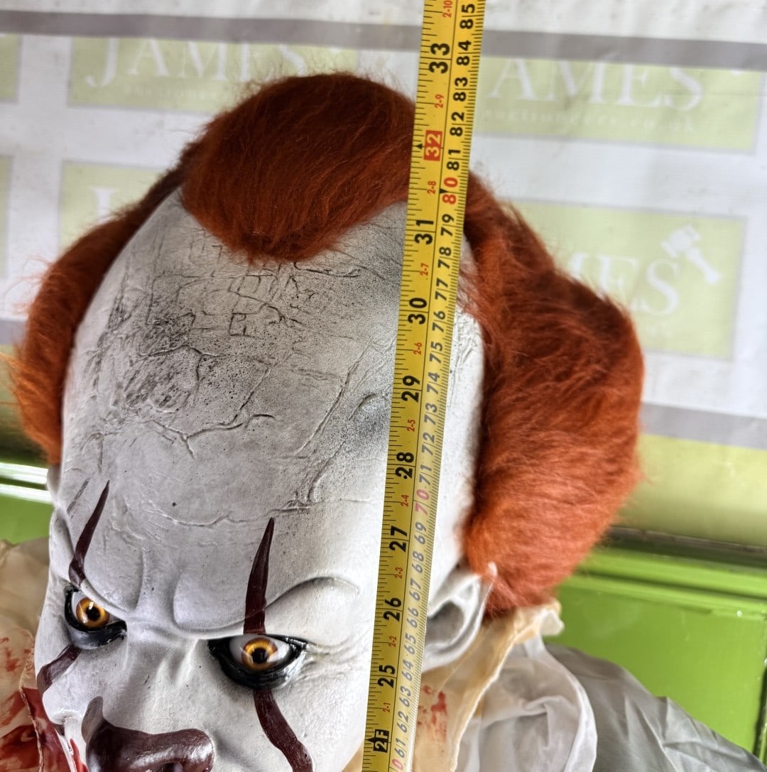 Maniac Prop Shop UK IT Pennywise (Bloody) 1:1 Scale Horror Torso Bust - 9