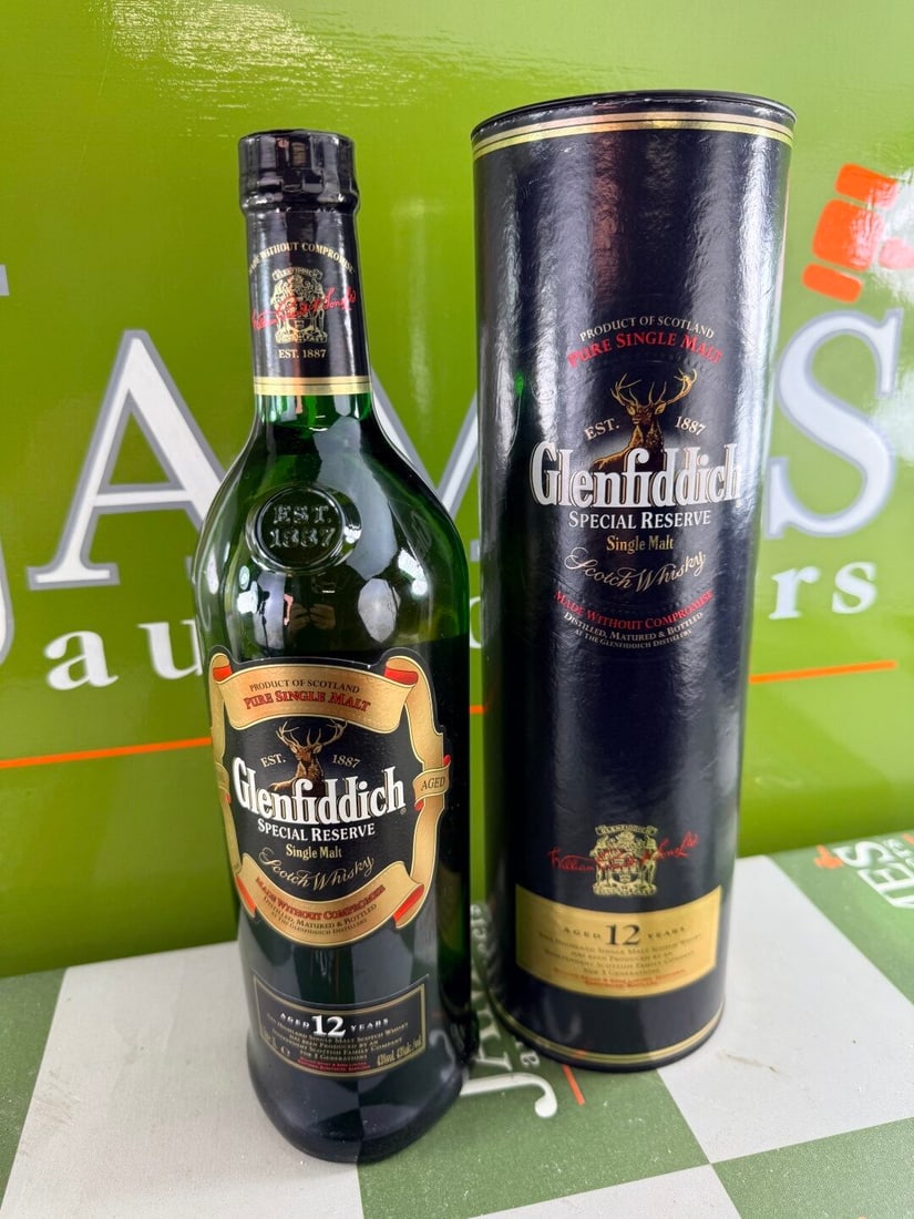 Glenfiddich 70cl Aged 12 years & Box Tube: Glenfiddich 70cl - Aged 12 years & Box Tube Unopened.