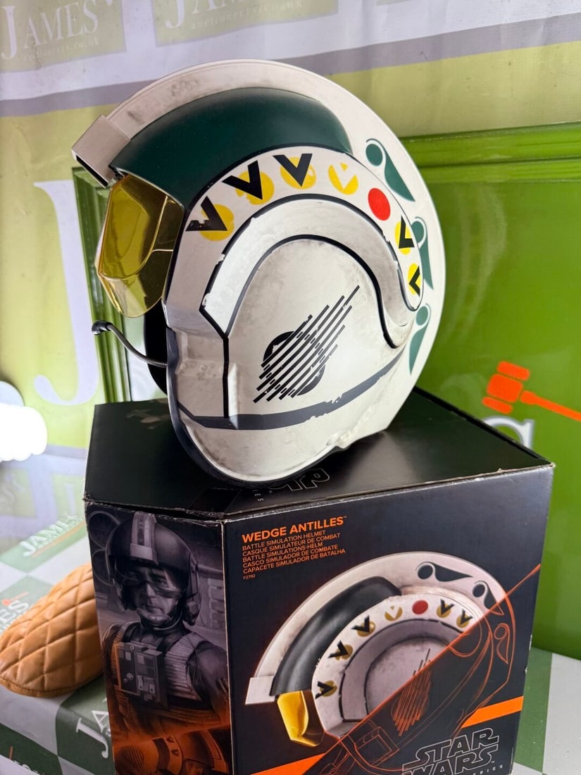 Hasbro Star Wars 1:1 Scale Black Series `Wedge Antilles` Battle Simulation Helmet - 2