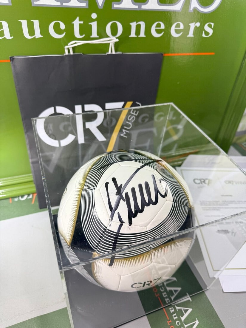 CR7 (Cristiano Ronaldo) Signed Ball & COA- Football Interest. - 3