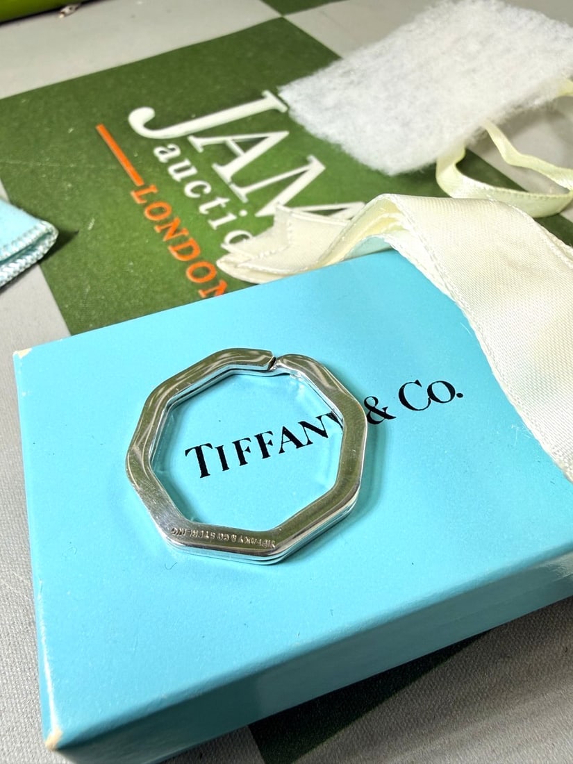 Tiffany & Co Vintage Key Ring Sterling Silver-Rare Edition. - 2
