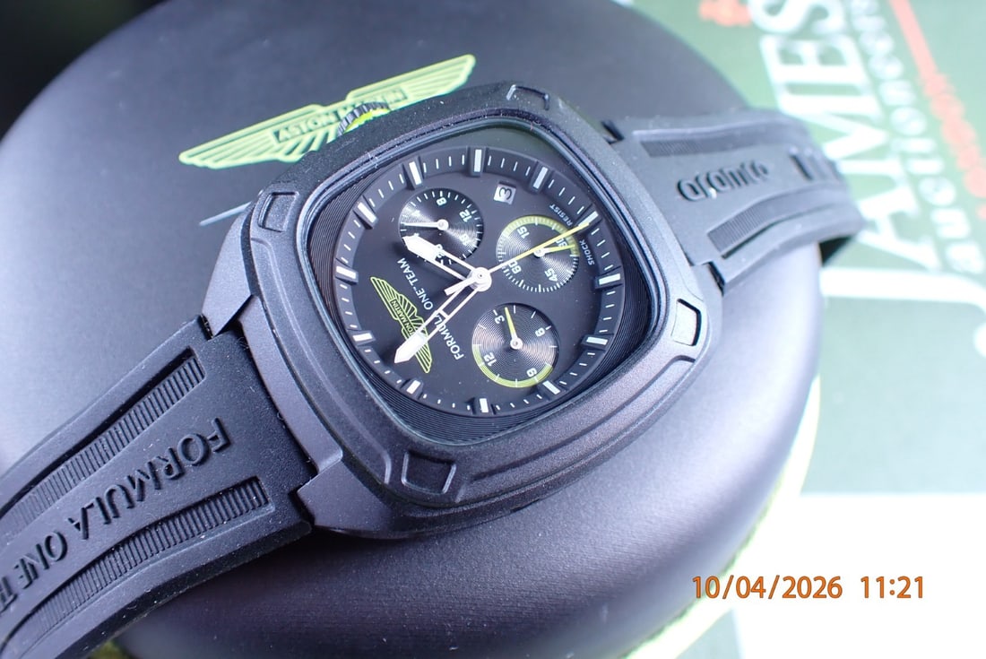 Aston Martin Official Mercandise F1 Team-Chronograph Watch, Black Carbon Edition, - 5