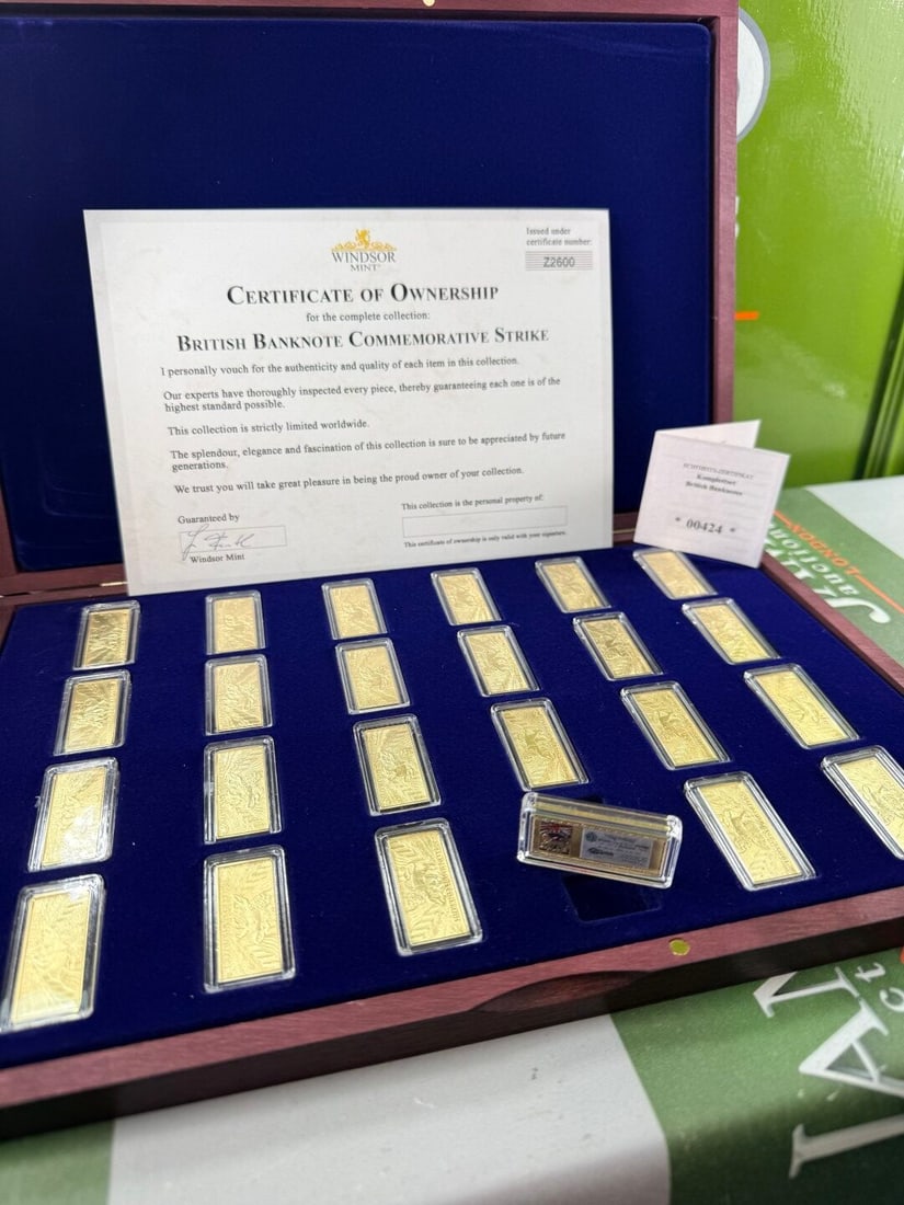 2023 Windsor Mint British Banknote Commemorative 24 K Gold Plated Ingots - 2