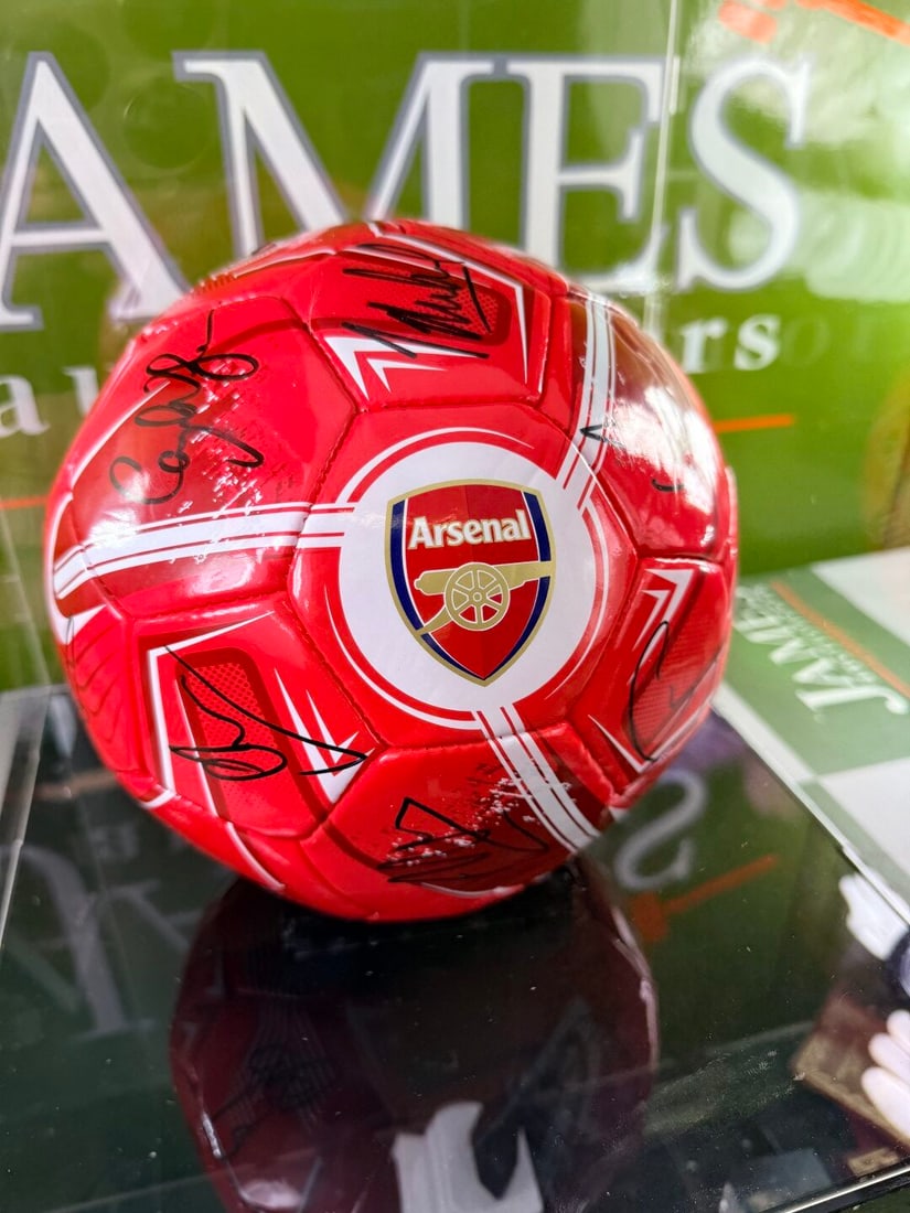 Football Interest-Arsenal FC Current Premier League Champion signed Size 5 ball & Case - 2