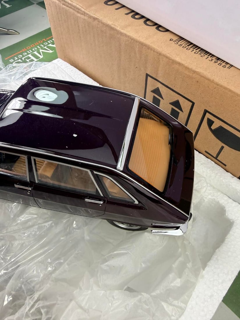 Otto Mobile 1:18 Scale Renault 16Tx Die Cast - 4