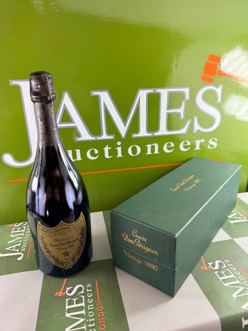 Dom Perignon 1990 Vintage Champagne In Case. (1 of 6)