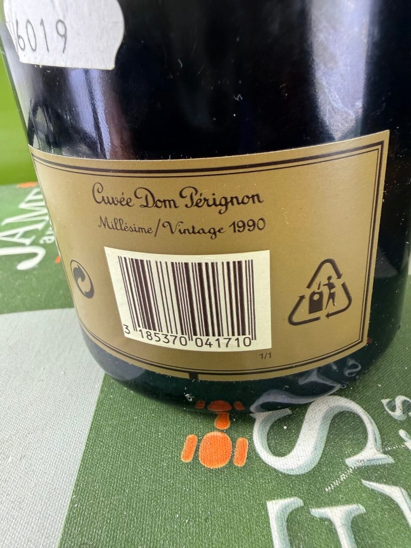 Dom Perignon 1990 Vintage Champagne In Case. - 4