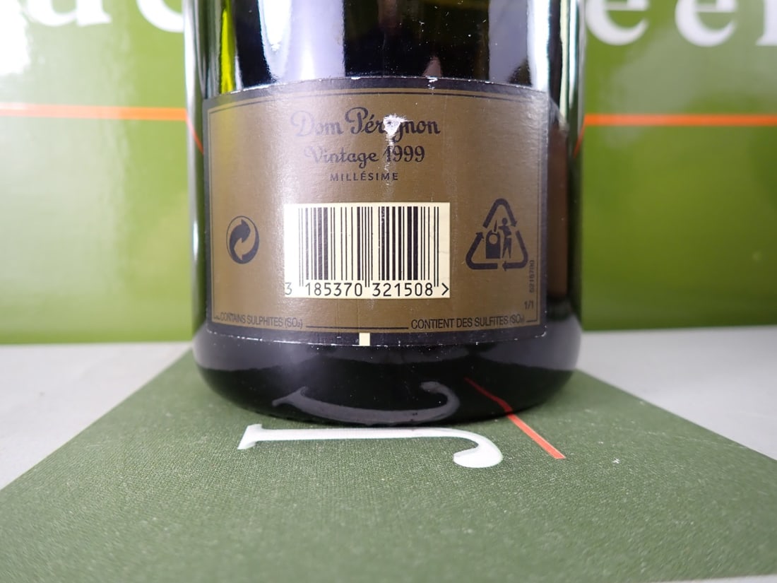 Dom Perignon Vintage 1999 Champagne 75cl 12.5% - 3