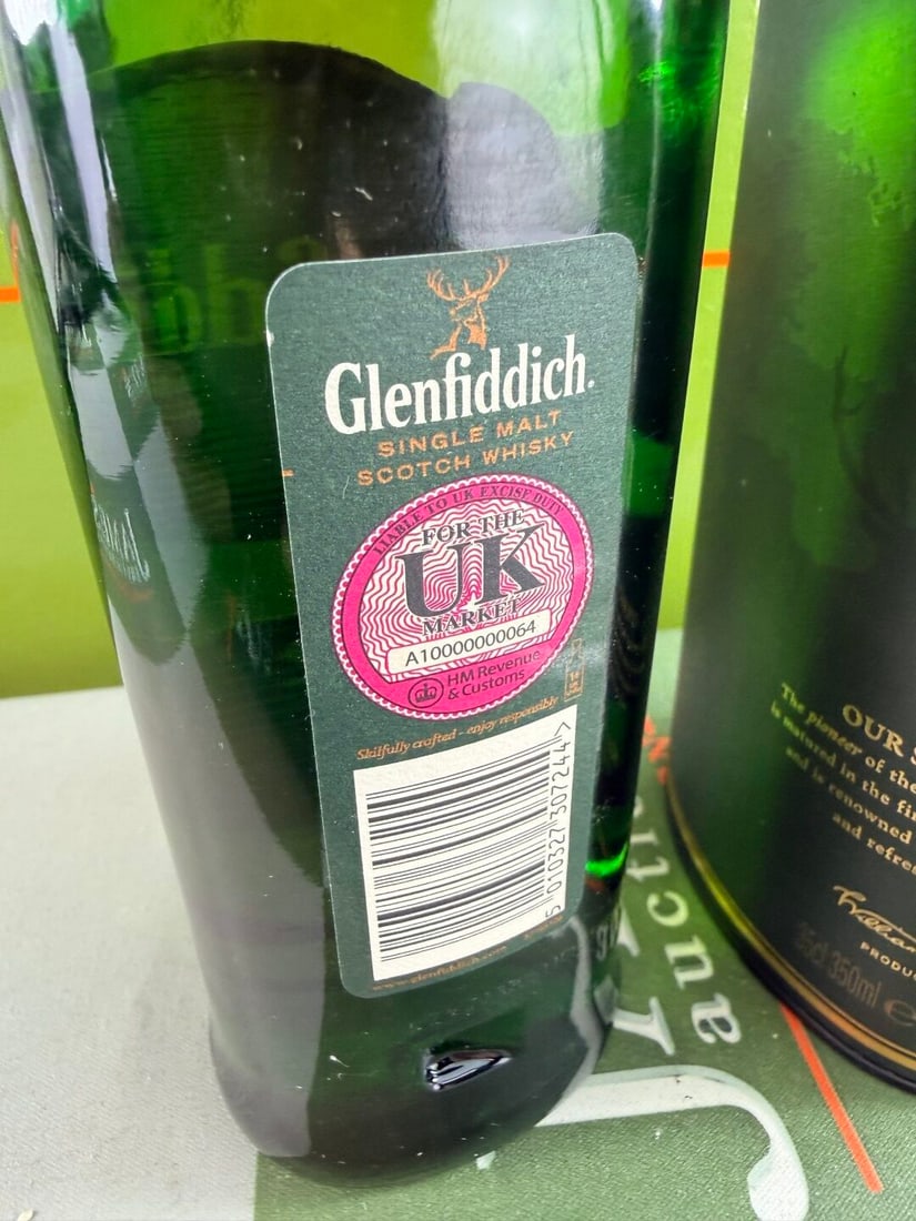 35cl bottle of Glenfiddich 12 year old with tube - 3