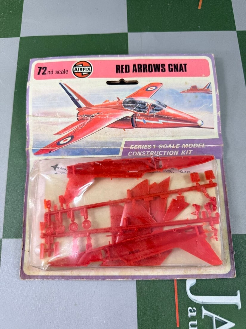 Rare Red Arrow Complete Unopened Airfix Collectable Aeroplane - 2