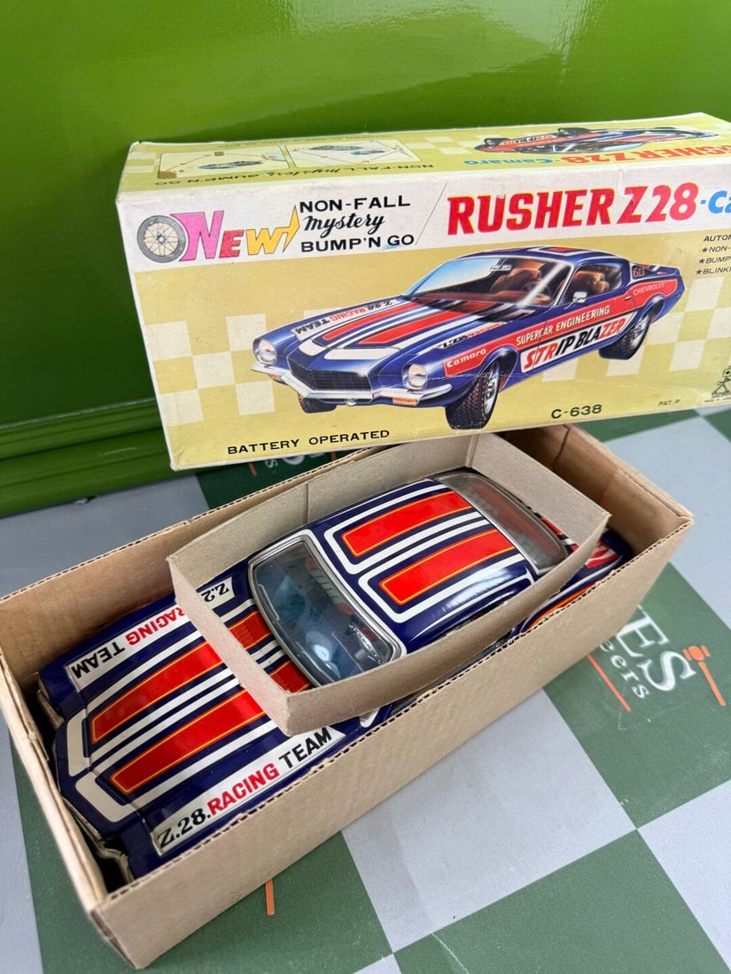 Boxed Vintage Japanese Tinplate Battery Operated Rusher Car Z28 Camaro Circa 1960s - 9