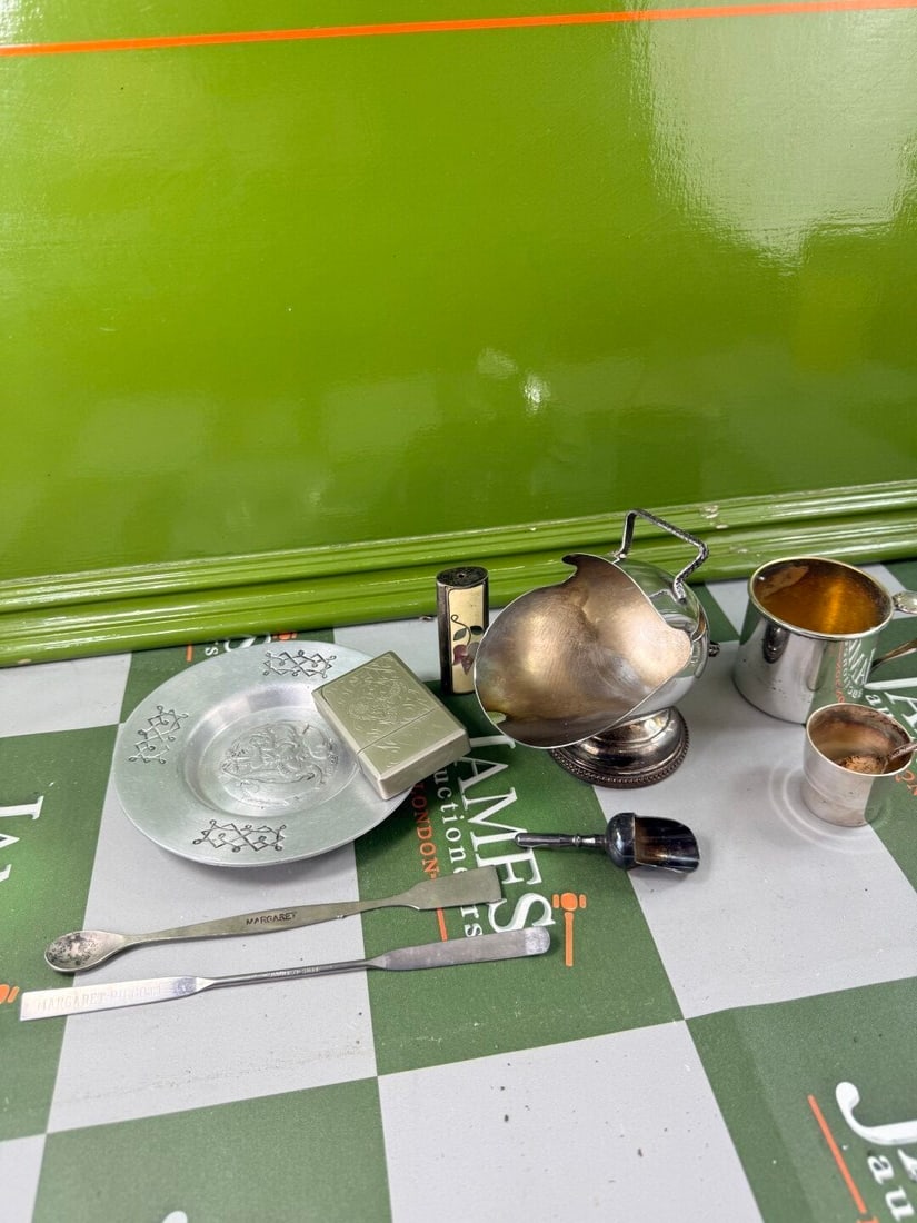 Various Silver Plated & Various Metal Collectables (1 of 6)