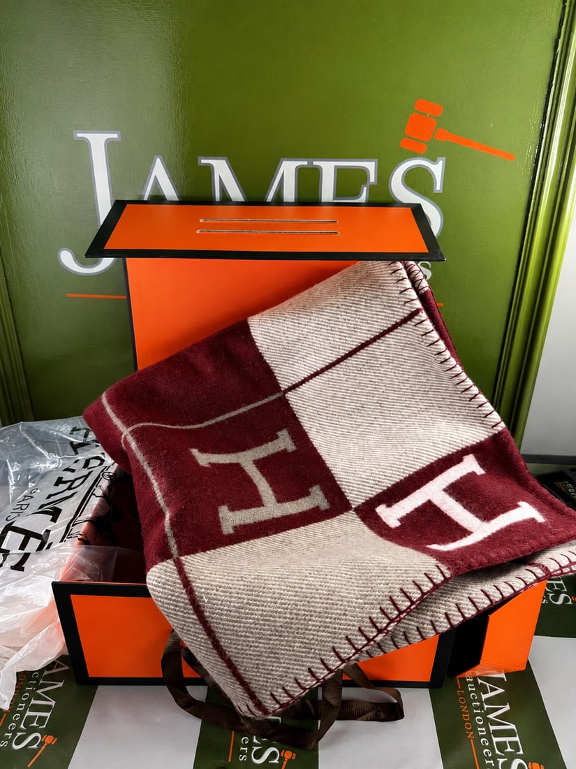 Herms Paris Avalon Large Check Blanket/Throw Finished In Red/Beige Merino Wool & Cashmere Rectangula: Hermès Paris Avalon Large Check Blanket/Throw Finished In Red/Beige Merino Wool & Cashmere Rectangular Blanket, benefitting from original packaging as pictured. Auctioneers note: Dry clean