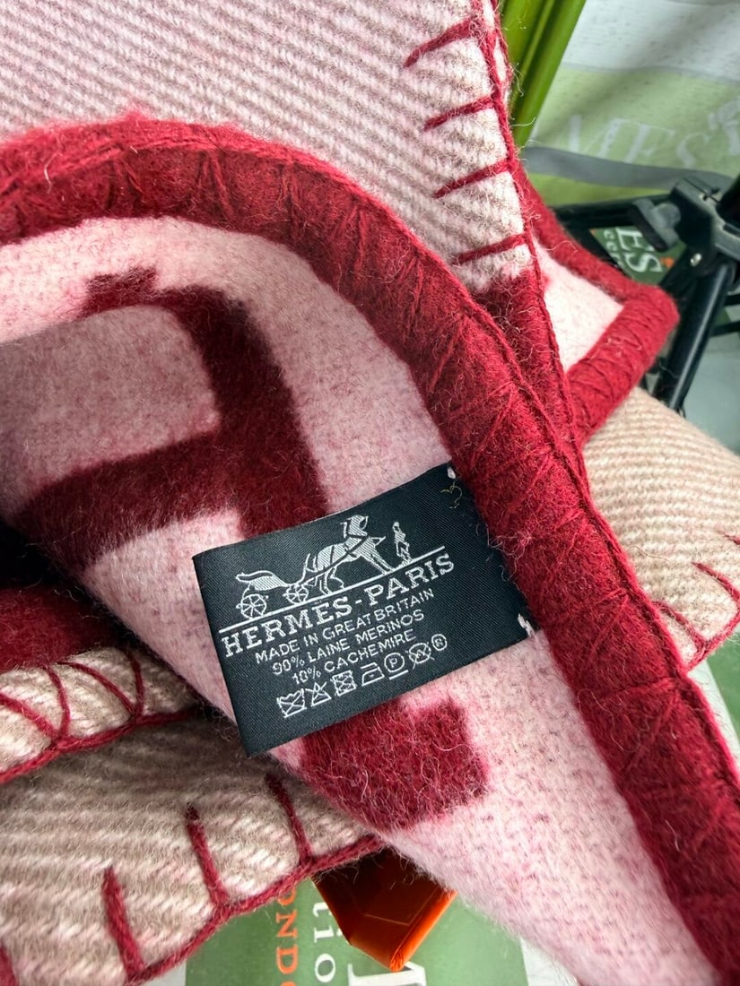 Herms Paris Avalon Large Check Blanket/Throw Finished In Red/Beige Merino Wool & Cashmere Rectangula - 4