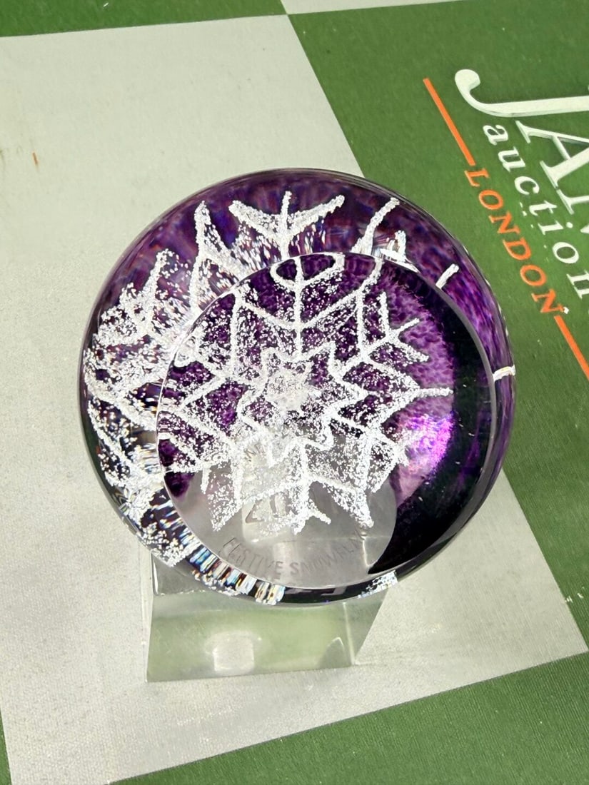 Vintage Glass Paperweight Snow Flake Edition - 3
