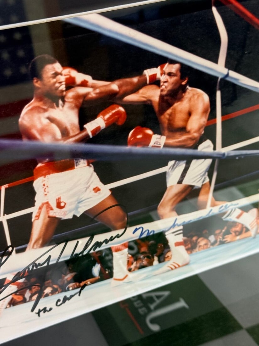 Boxing Interest-Muhammad Ali & Larry Holmes` The Last Hurrah` October 2nd-1980 - 3