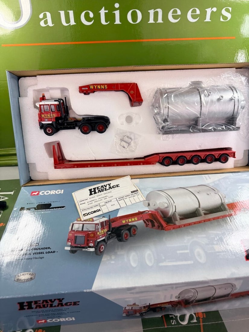 Scammell Crusader King Trailer & Wynns Heavy Haulage Truck 1:50 Scale - 4