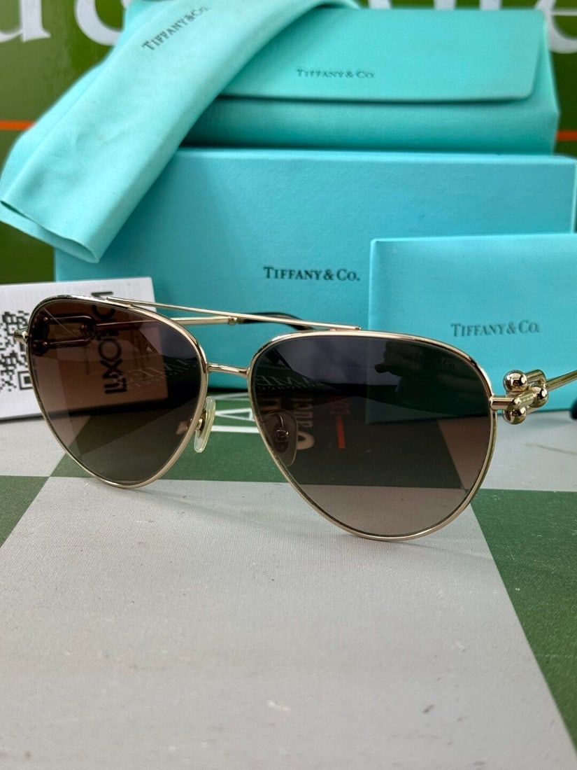 Tiffany & Co. Aviator Gold & Green Classic Sunglasses - 3