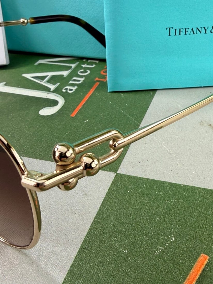 Tiffany & Co. Aviator Gold & Green Classic Sunglasses - 4