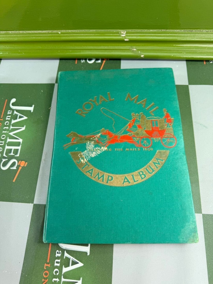 Royal Mail World Stamp Collection Book (1 of 17)