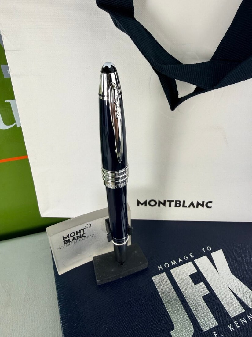 Montblanc JFK `Great Characters` Edition Rollerball Pen: Montblanc JFK `Great Characters` Edition Rollerball Pen, as pictured with original packaging. Commemorating one of the most revered figures of modern history, the Special Edition John F. Kennedy