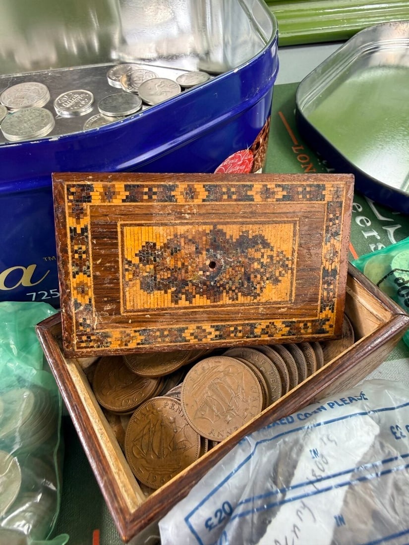Large Collection Of Vintage & Modern Coinage - 11