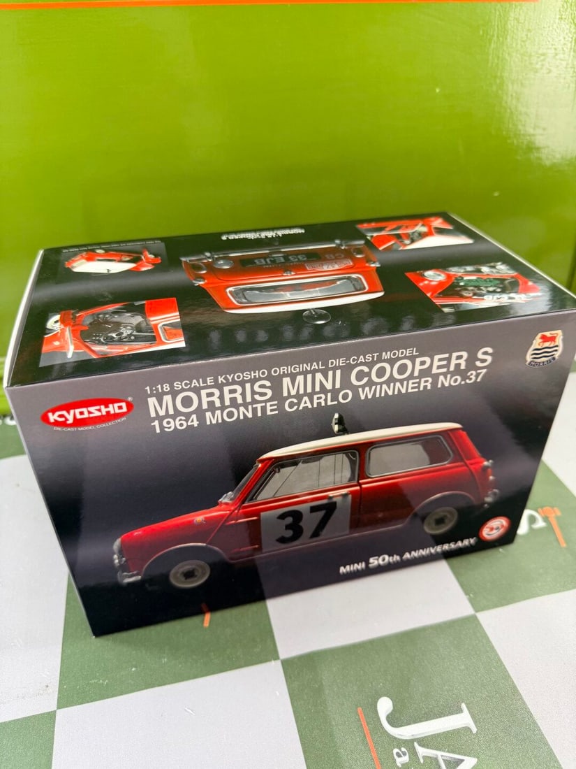 1/18 scale Morris Mini Cooper S 1964 Monte Carlo Winner 50th Anniversary signed by Paddy Hopkirk - 2