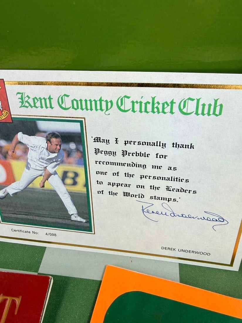 Vintage Kent County Cricket Memorabilia & Football Collection Book. - 3