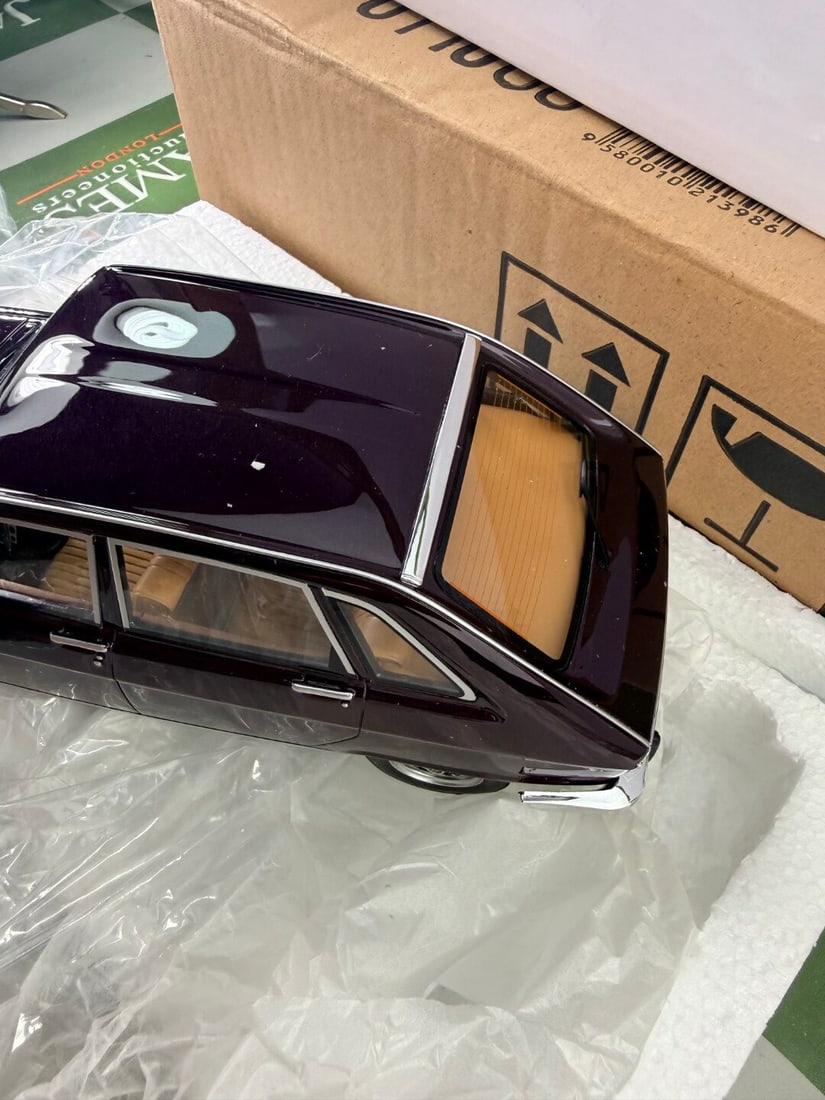Otto Mobile 1:18 Scale Renault 16Tx Die Cast - 4