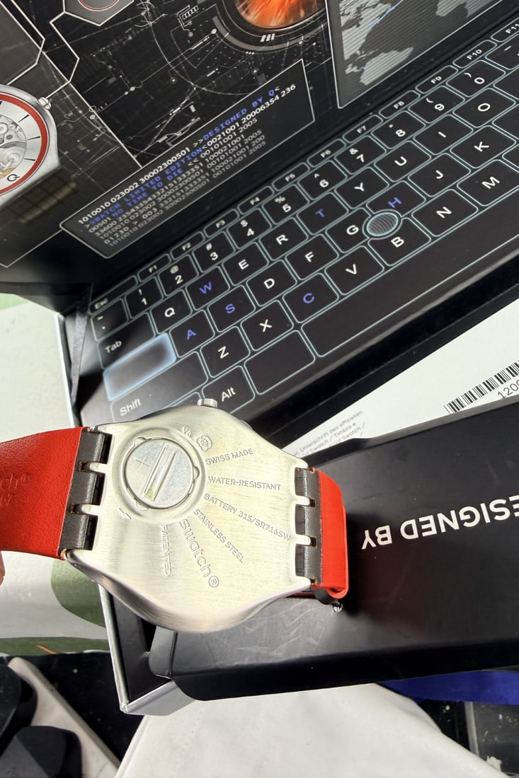 Swatch Ltd Edition James Bond 007 Q Watch #2 - 5