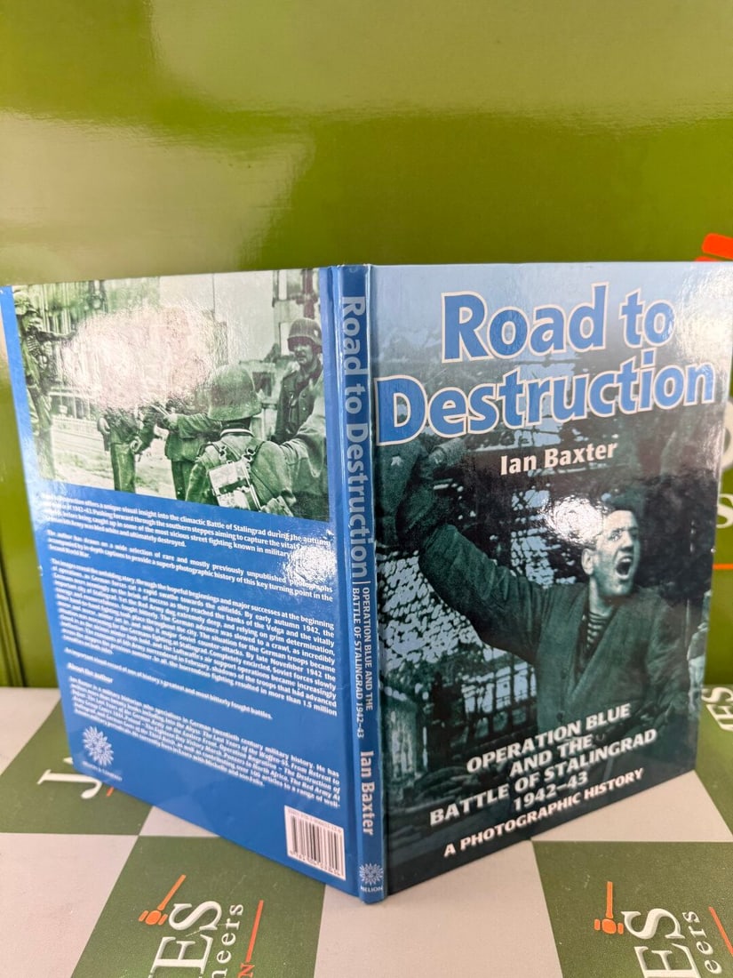 Battle Of Stalingrad Hardback WW II Book (1 of 4)