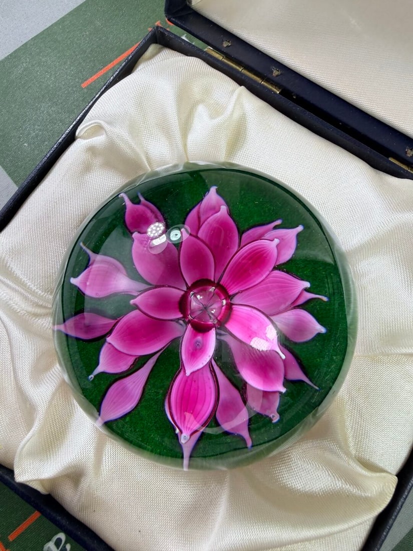 Limited Edition Caithness Floral Large Paperweight # 343/750 - 3