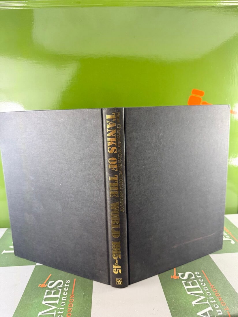 Pictorial History Of World War Tanks 1915-1945 (1 of 5)