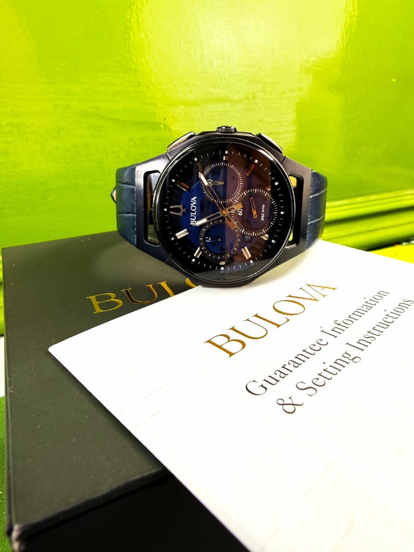 Bulova Gents CURV Midnight Black/Blue Chronograph Edition 2025 Edition - 3