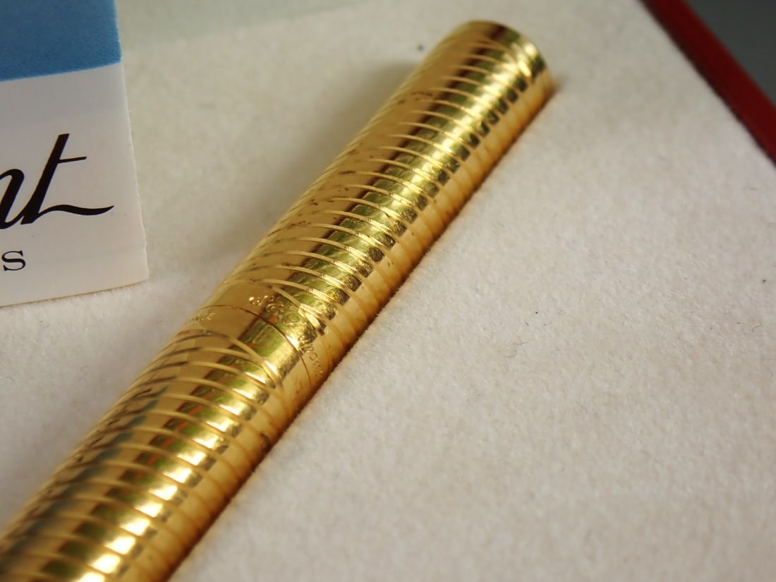 St Dupont Vintage Gold Ballpoint Pen`Lady Mascara` Edition - 2