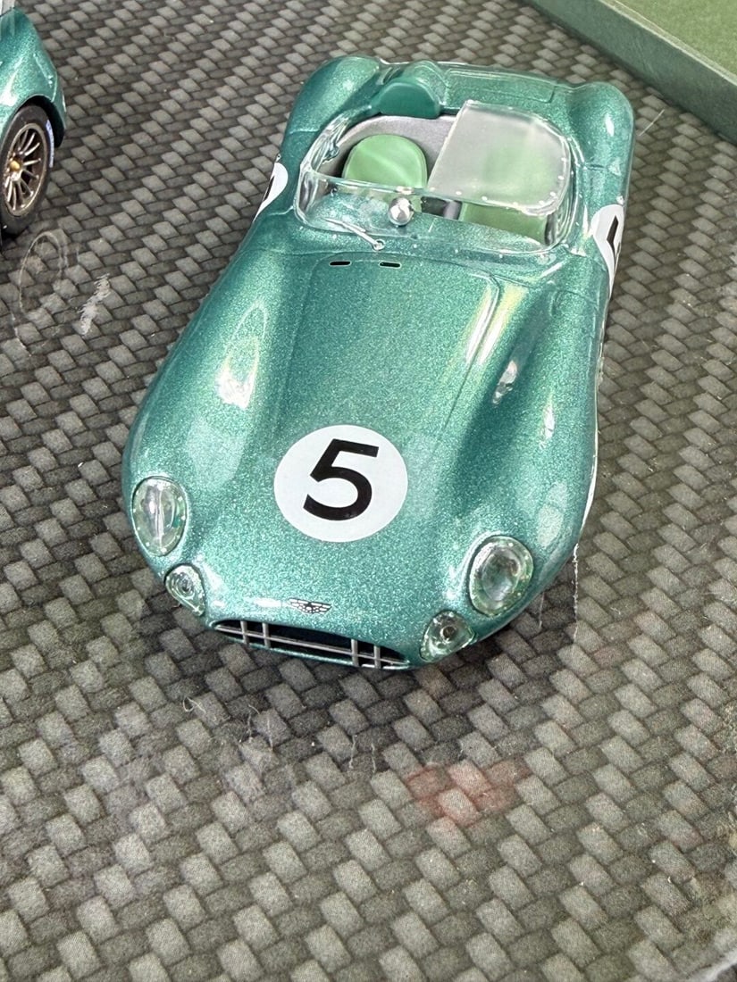 Aston Martin Model Cars Dbr9 & Dbr1 Limited Edition - 5