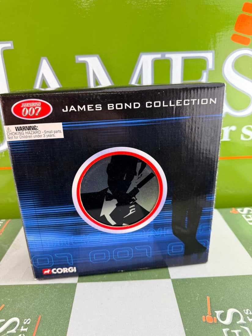 James Bond 007 Film Canister 4 Car Die Cast Set - 2