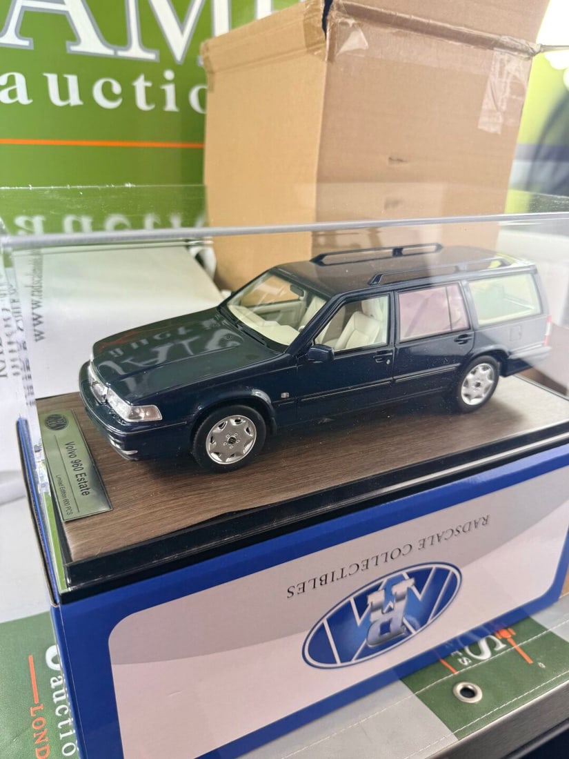 Radscale 1:18 Die Cast Volvo 960 Estate Ltd Edition of Only 600 PCS (1 of 6)