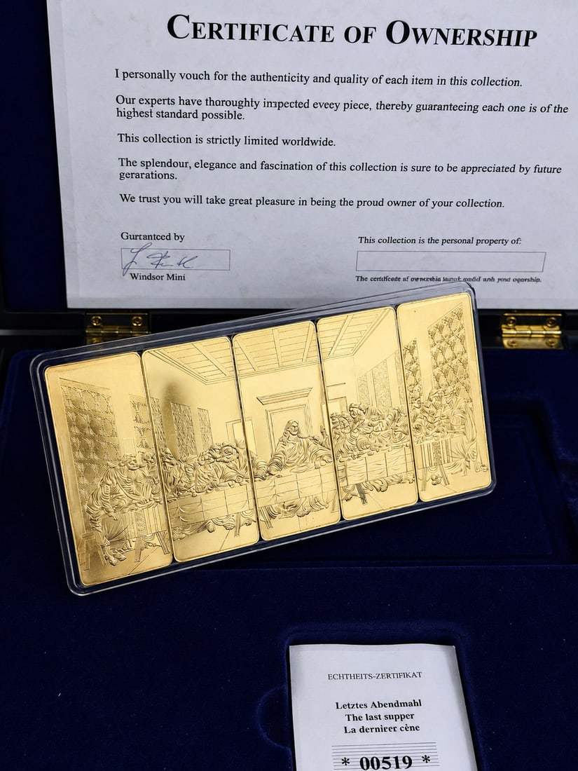 `The Last Supper` Five Large Gold Plated Ingot Set-Windsor Mint Collection: A "Windsor Mint" cased collectors ingot set, The Last Supper, gold plated copper, each 68mm x 28mm, in an ebonised case with certificate number 006763 Case size: 27cm x 23cm x 2.5cm 