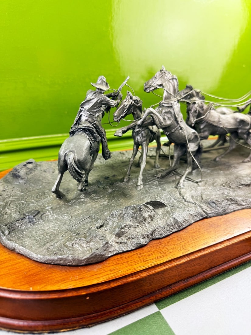 Large Pewter Display Franklin Mint ‘ Western Heritage Museum’ ‘The Hold Up’  - 4