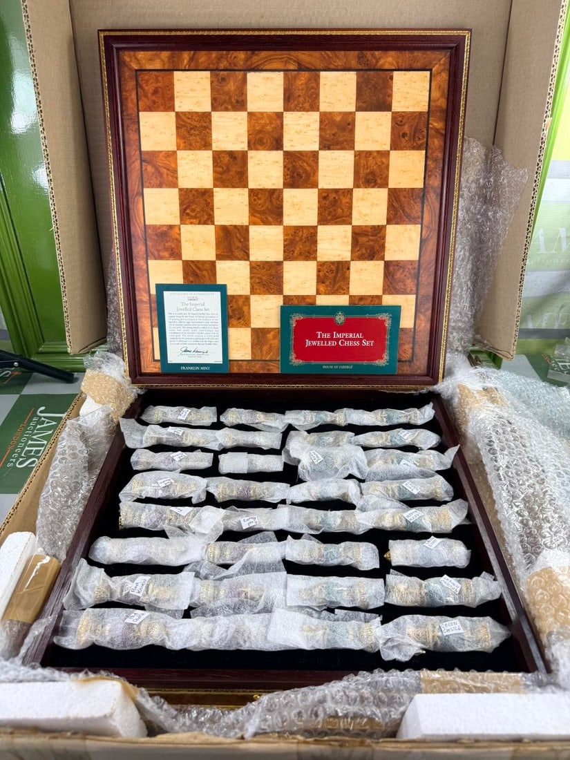 The Imperial House of Fabergé Chess Set-Rare Unopened Example 30 yrs-24 Carat Gold - 3