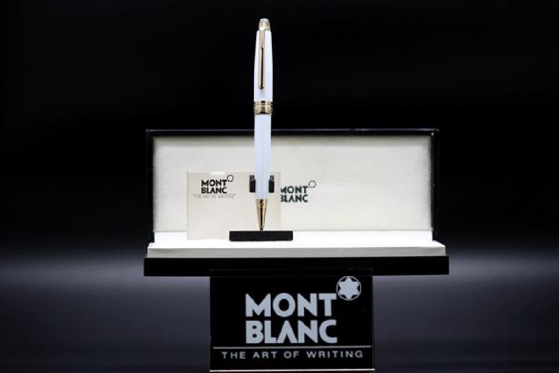 Montblanc Mont Blanc Meisterstuck solitaire white: Montblanc Mont Blanc Meisterstuck solitaire white porcelein classique BP Pen 113325 RRP £599.99