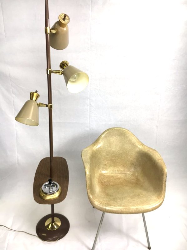 Mid Century Modern smoking stand and floor lamp: Here is a great little MCM smoking stand, table, and floor lamp. Does not disassemble. Shipping can be arranged. Light fixture works.