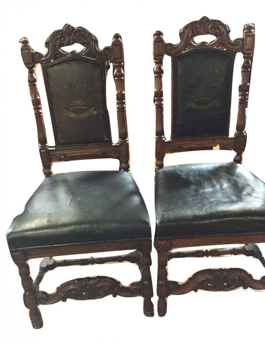 Pair English 17c William Mary Castle Chairs w/ Crest 2 (1 of 7)