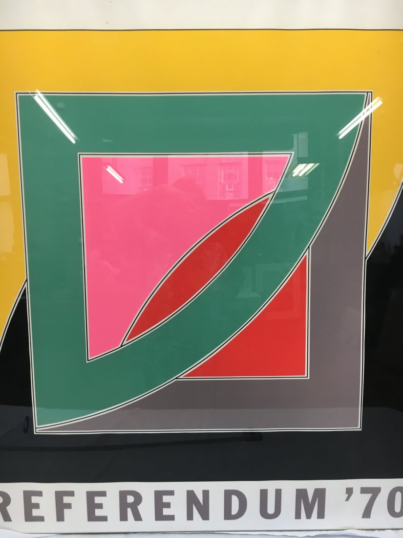 Frank Stella "Referendum 70" serigraph original: Here is an original 1970 Frank Stella "Referendum 70" large format silkscreen in acrylic frame. It measures 40" x 40". Bio Credit: Hollis Taggert Gallery936 May 12, Frank Philip Stella born in Malden,