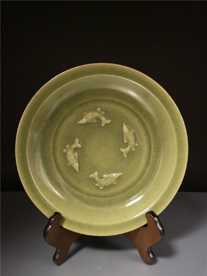 Chinese Song Longquan Porcelain plate (1 of 6)