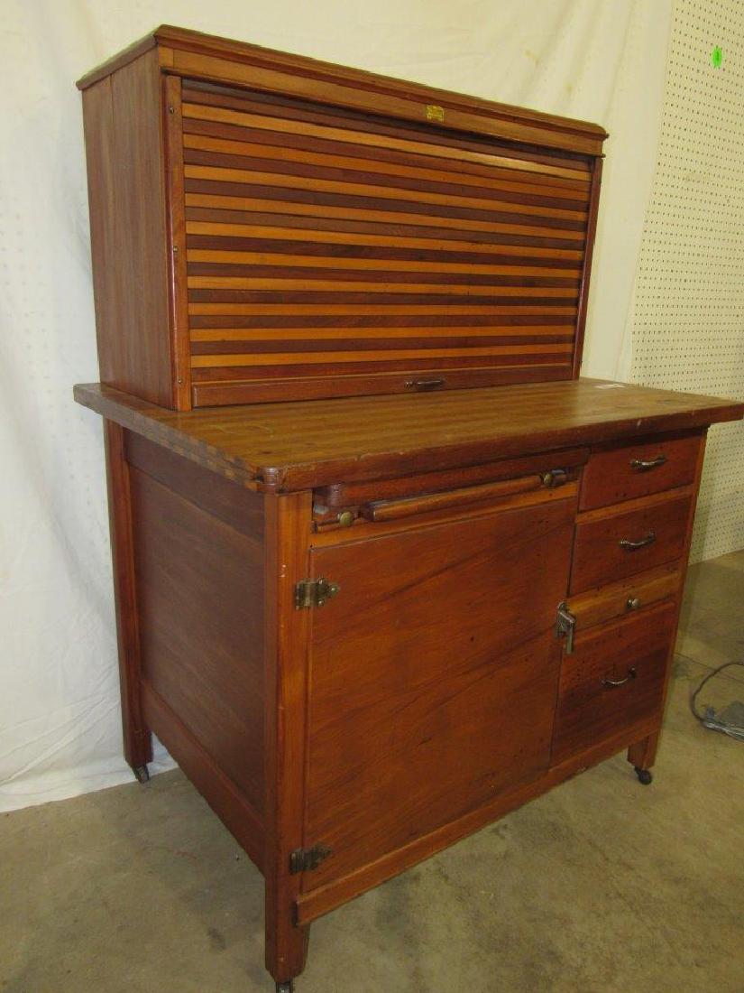 Kuchins Baker's cabinet (1 of 12)