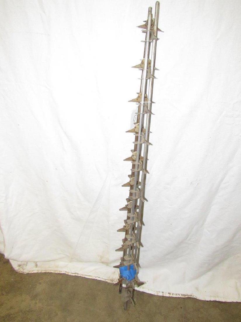 3 visible gas pump gallon measures (1 of 3)